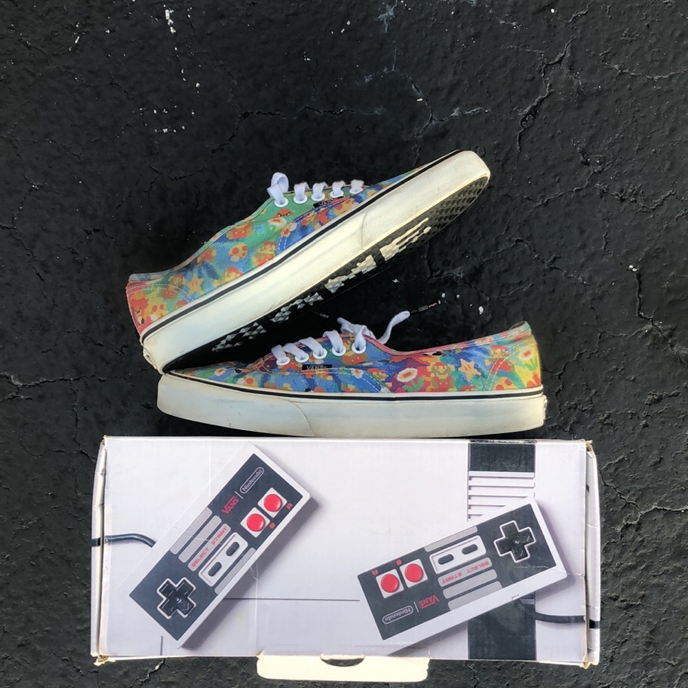 VERY RARE Vans Authentic (Nintendo) Super Mario Bros